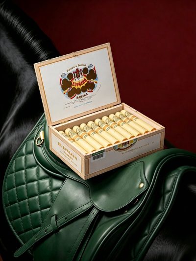 H.upmann Coronas Junior Tubos 25s<br>乌普曼皇冠少年<br>25支/盒(PCC太平洋)