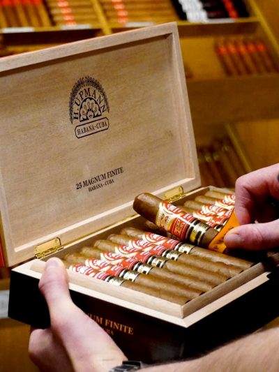 H.upmann Magnum Finite EL 2024 25s<br>乌普曼玛瑙2024全球限量版<br>25支/盒(PCC太平洋)