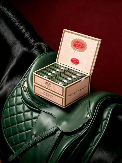 Hoyo De Monterrey Souvenir De Luxe AP 5x10 50s<br>好友豪华纪念版<br>50支/盒(PCC太平洋)