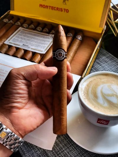 Montecristo No.2 10s<br>蒙特二号<br>10支/盒(陈年茄品)