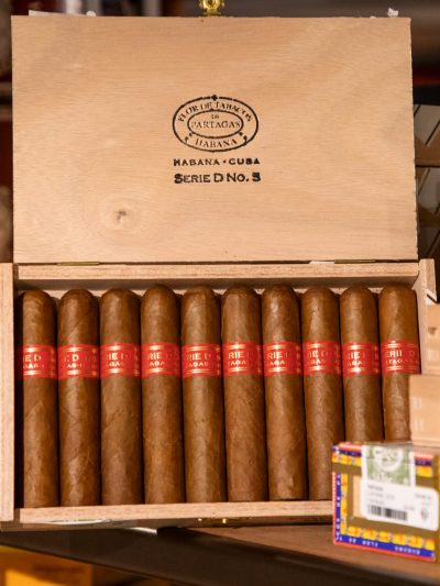 Partagas Serie D No.5 25s<br>帕特加斯D5<br>25支/盒(PCC太平洋)