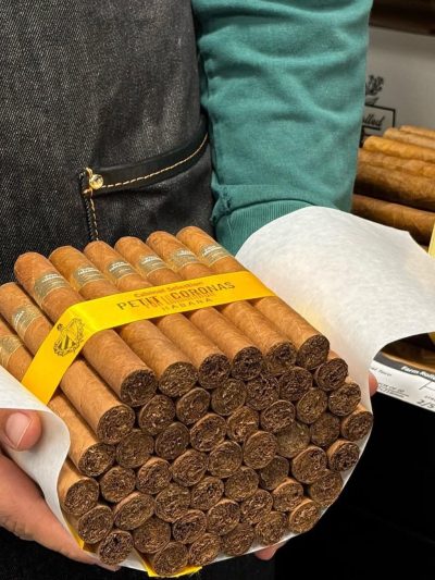 Por Larranaga Petit Coronas 50s<br>波尔拉腊尼亚加小皇冠<br>50支/盒(全面停产)