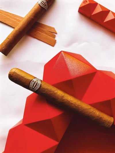 Rafael Gonzalez Petit Coronas 25s<br>拉斐尔冈萨雷斯小皇冠<br>25支/盒