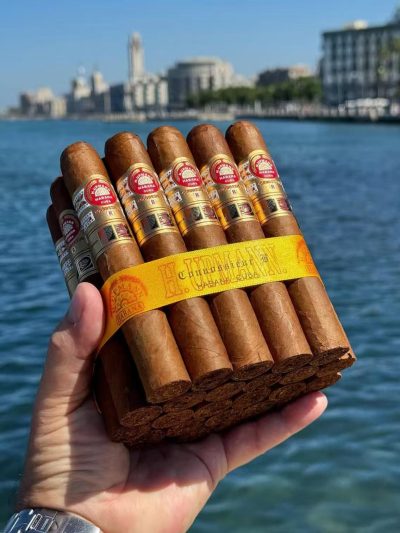 H.upmann Connoisseur B Lcdh 25s<br>乌普曼鉴赏家B级LCDH限量版<br>25支/盒