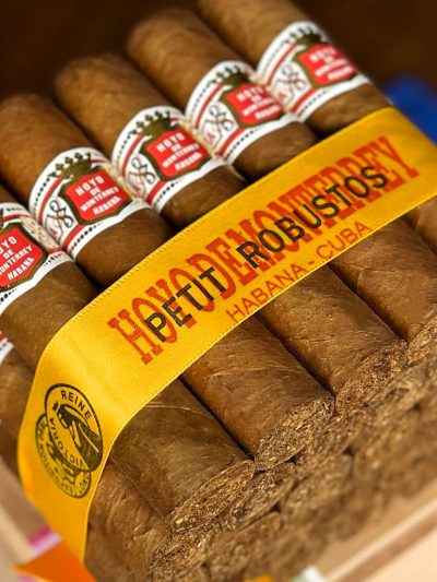 Hoyo De Monterrey Petit Robustos 25s<br>好友小罗布图<br>25支/盒（陈年珍藏）