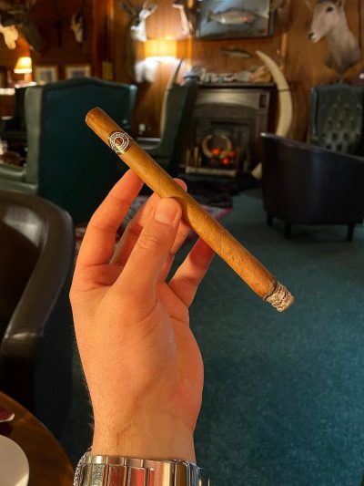 Montecristo Especiales No.2 25s<br>蒙特特级二号<br>25支/盒(全面断货)