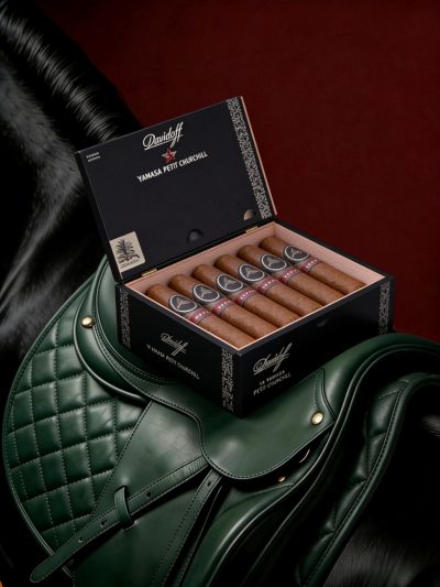 Davidoff Yamasa Petit Churchill 14s<br>大卫杜夫亚麻撒小丘吉尔<br>14支/盒（全网最低）