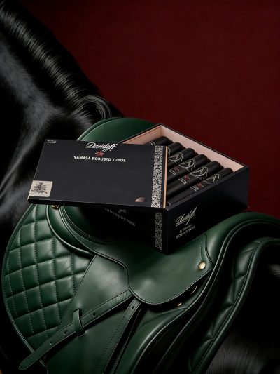 Davidoff Yamasa Robusto Tubos 12s<br>大卫杜夫亚麻撒罗布图铝筒<br>12支/盒（全网最低）