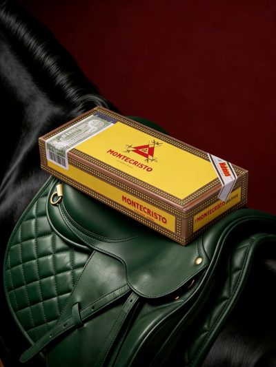 Montecristo Media Corona 25s<br>蒙特半皇冠<br>25支/盒（陈年珍藏）