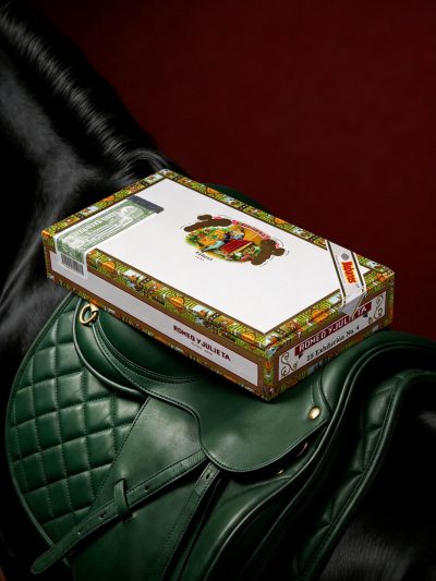 Romeo Y Julieta Exhibicion No.4 25s<br>罗密欧朱丽叶展览四号<br>25支/盒(陈年珍藏)