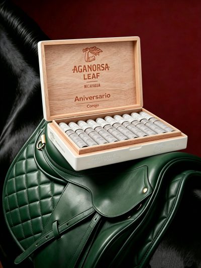 Aganorsa Leaf Aniversario Corojo Robusto 10s<br>紫檀叶周年纪念科罗霍罗布图<br>10支/盒（全网最低）